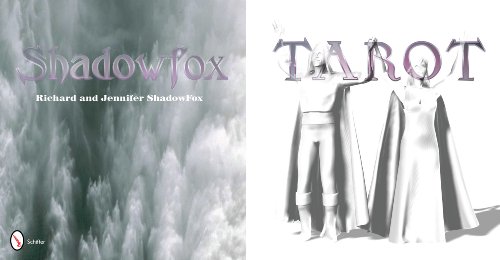 ShadowFox Tarot ( Includes Cards)